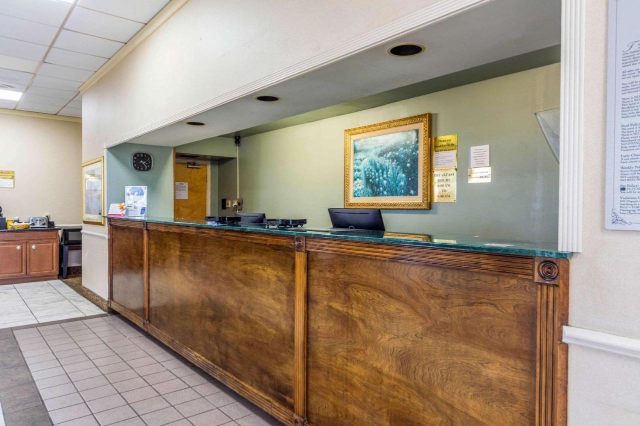 Econo Lodge Baton Rouge Prairieville Eksteriør bilde