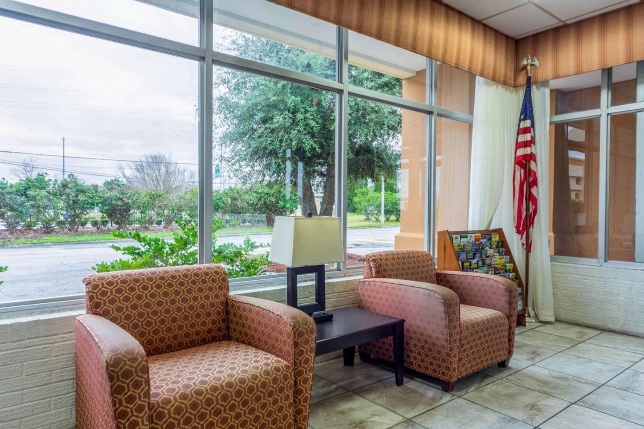 Econo Lodge Baton Rouge Prairieville Eksteriør bilde
