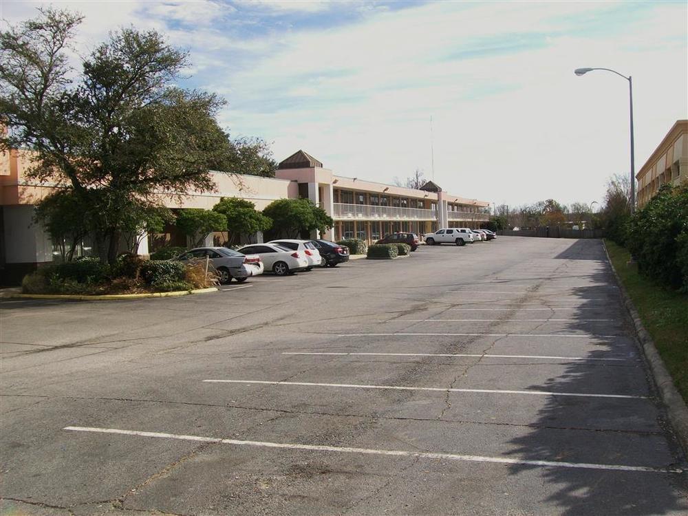 Econo Lodge Baton Rouge Prairieville Eksteriør bilde